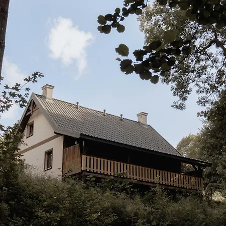 Гостевой дом Wesola Chmura - Apartamenty Przy Szlakach Snieznika